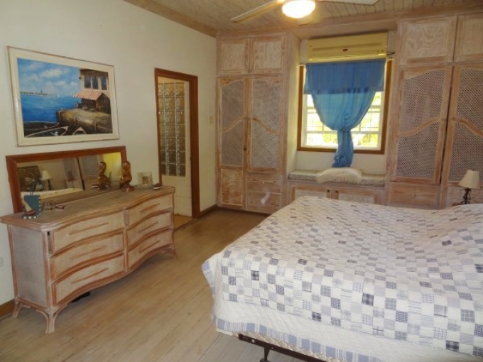 Bedroom110