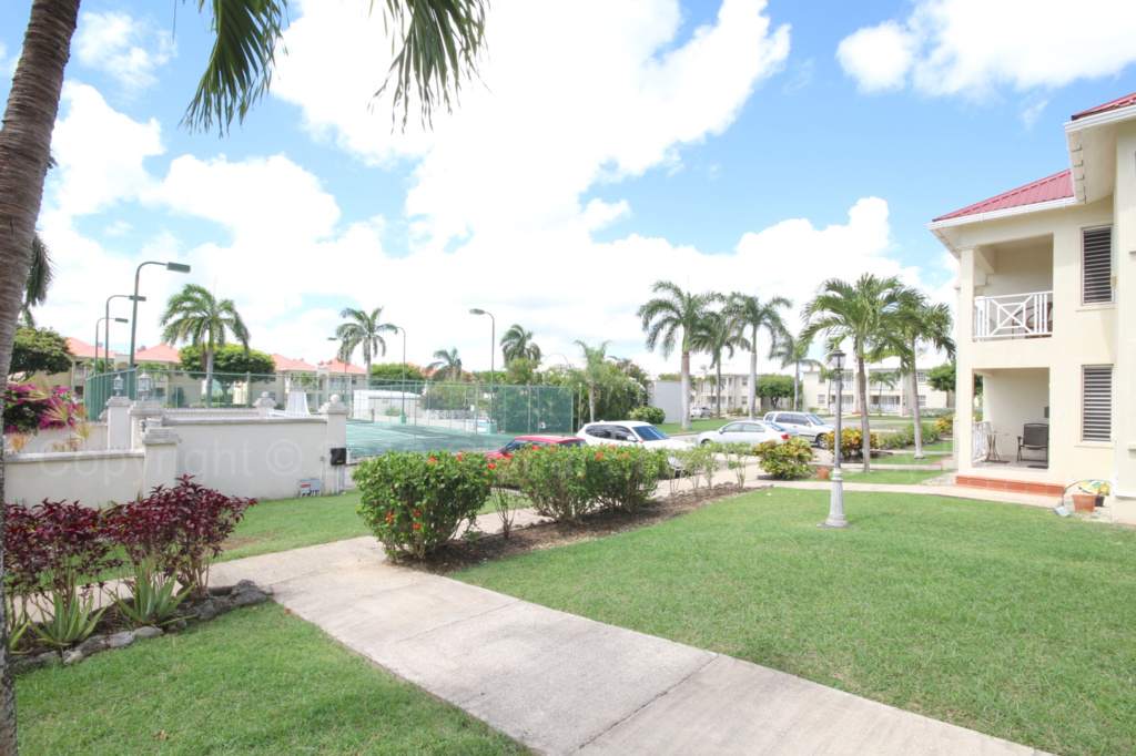 Crystal Court Crystal Heights , St. James Global Estate Agency